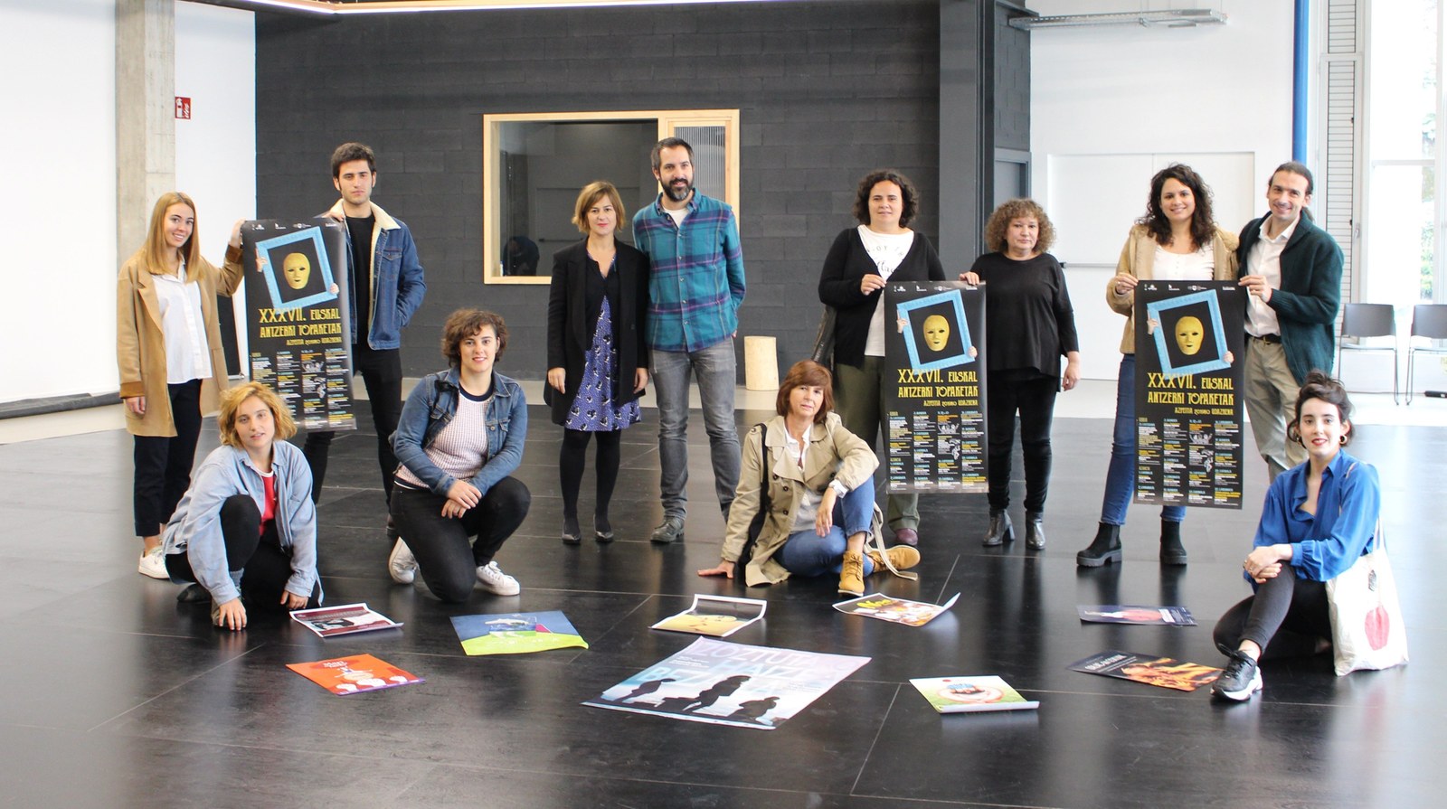 30 antzezlan, txontxongilo tailer eta erakusketa eta euskal antzerkigintzaren lehen topalekuarekin datoz Euskal Antzerki Topaketak