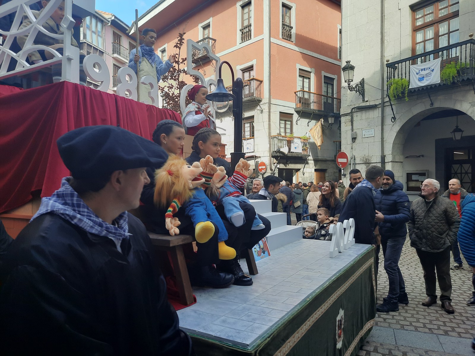 Aitor Expositok egingo du sansebastianetako karroza