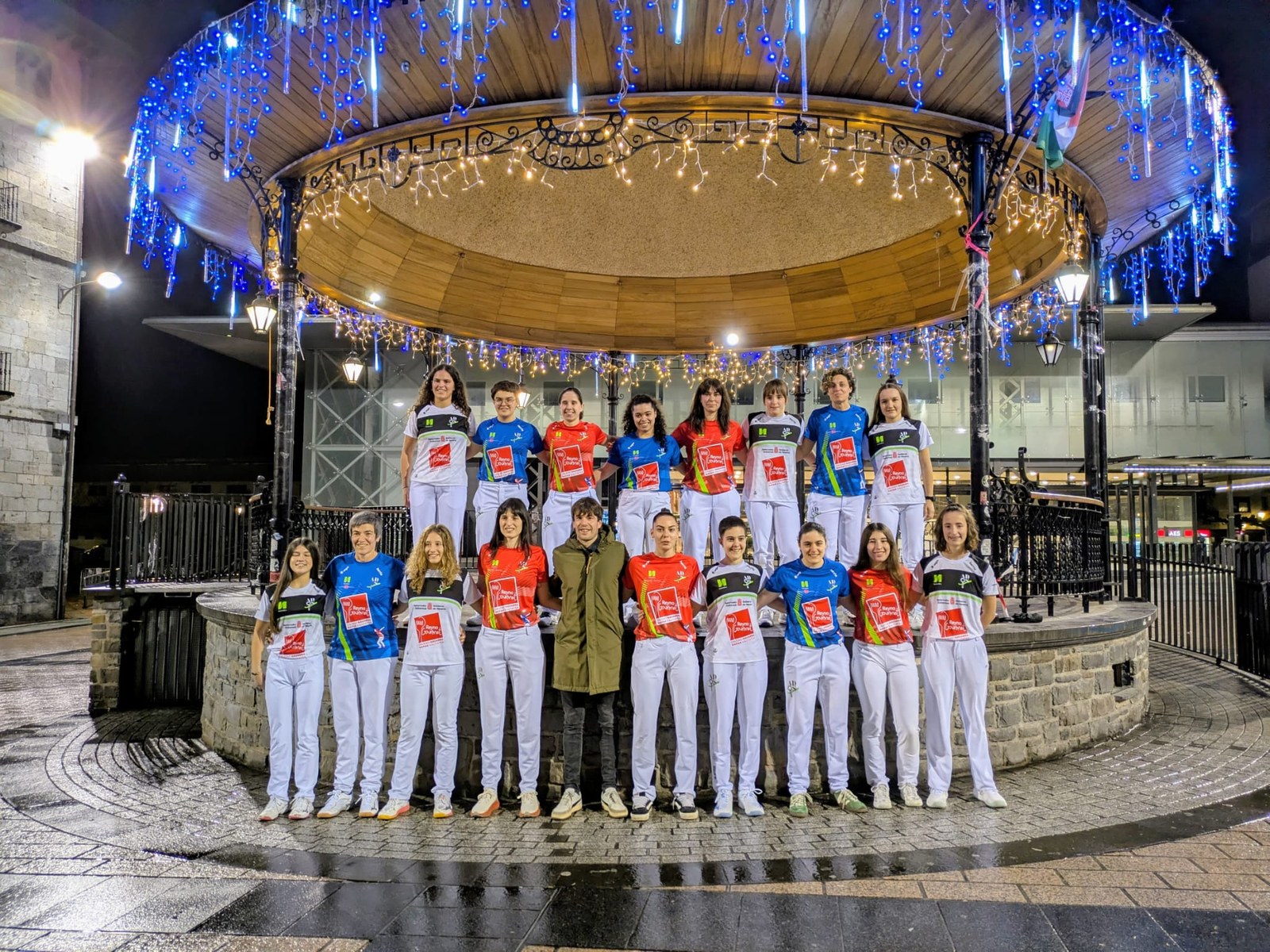 Azpeitian jokatuko dute Ados Pilotaren binakako txapelketako finala