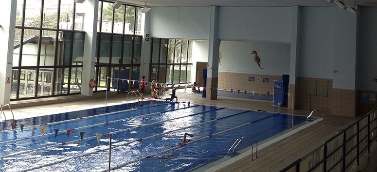 Bazkideek ez dute hitzordu mugarik izango igerilekuan