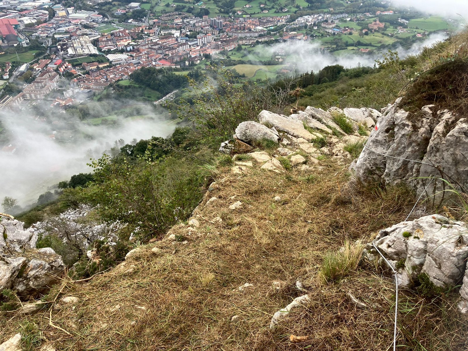 Xoxoterako bidean, luizia izandako tartean, helduleku bat jarri du udalak