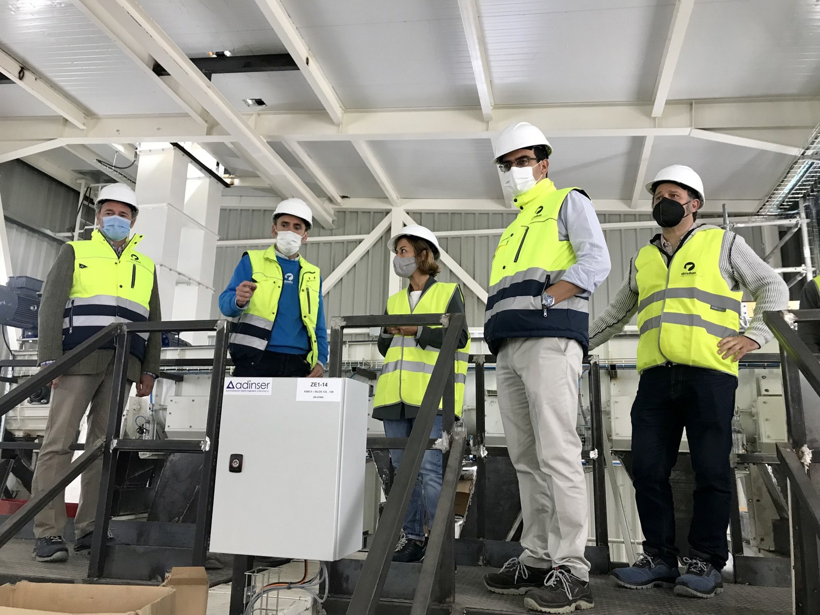 Elmubaseko handitze lanak eta sustapen ekonomikoko laguntzak jasotako proiektuak ezagutzen izan dira udal ordezkariak