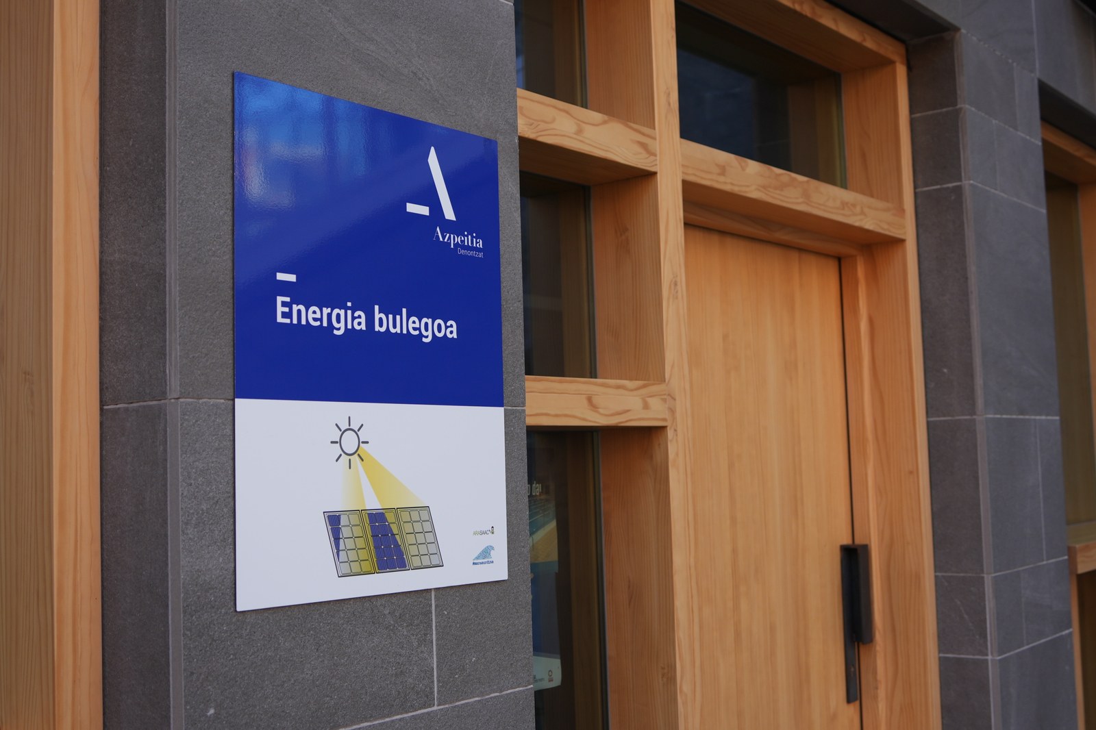 Energia Bulegora joandakoek hilean 15,5 euro aurrezteko aukera izan dute jasotako gomendioei esker