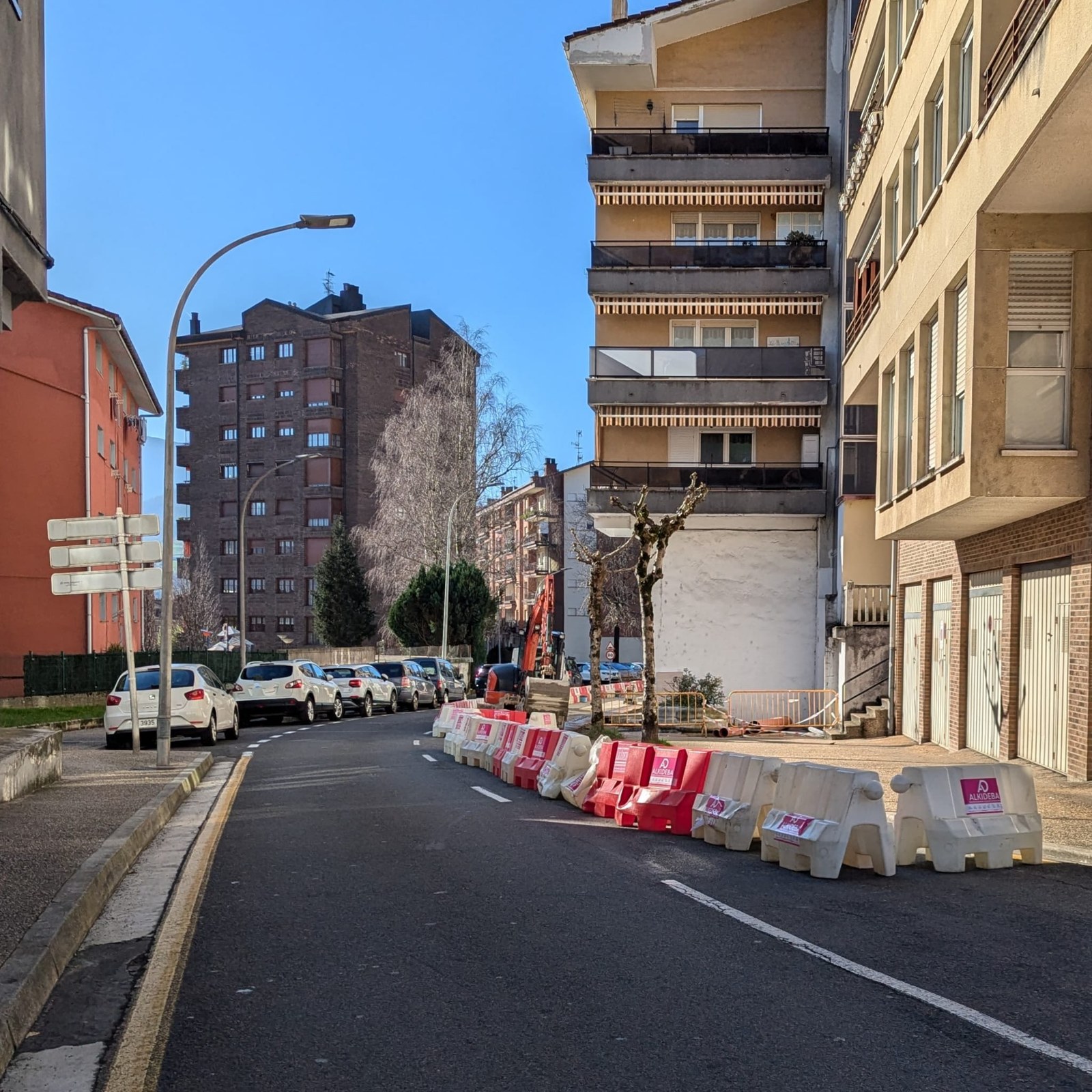 Etxe-Alaiko obrak egin ahal izateko, errei bat itxita