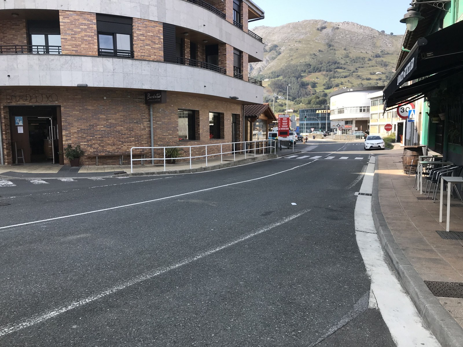 Etzi hasiko dira Azpeitia eta Urrestilla arteko bidegorria herri barruko sarearekin lotzeko lanak