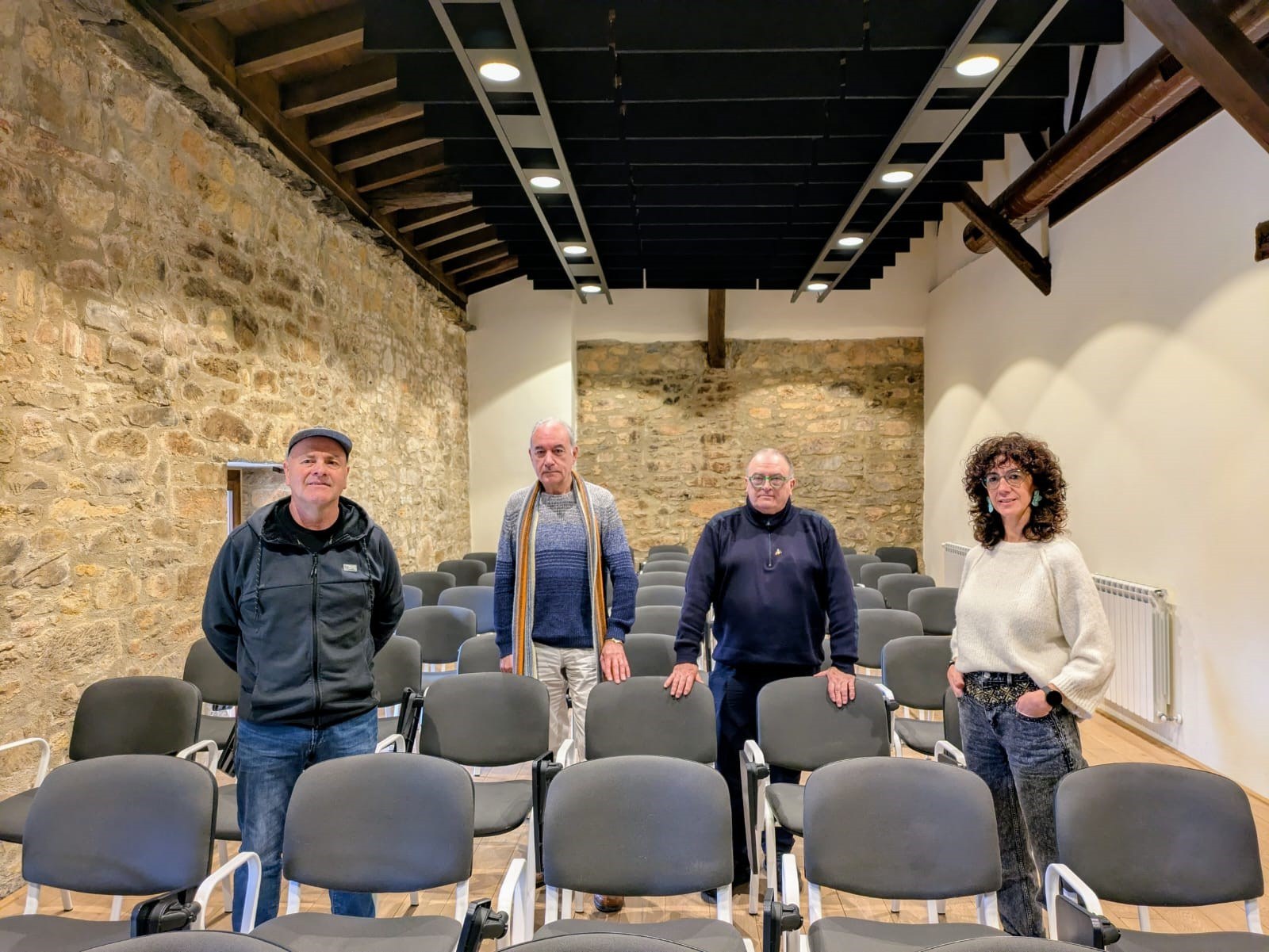 Ziklo bat, euskarak bizi duen bidegurutzea lantzeko