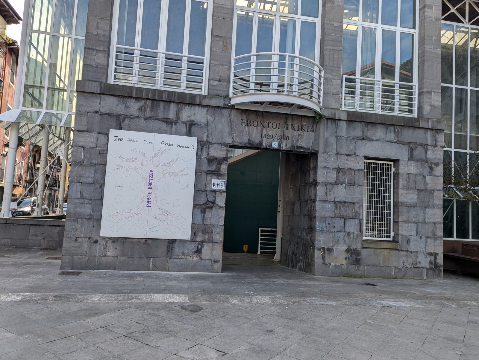 Frontoi Txiki ondoko eremuaren gaineko ekarpenak jasotzeko saioak, aste honetan