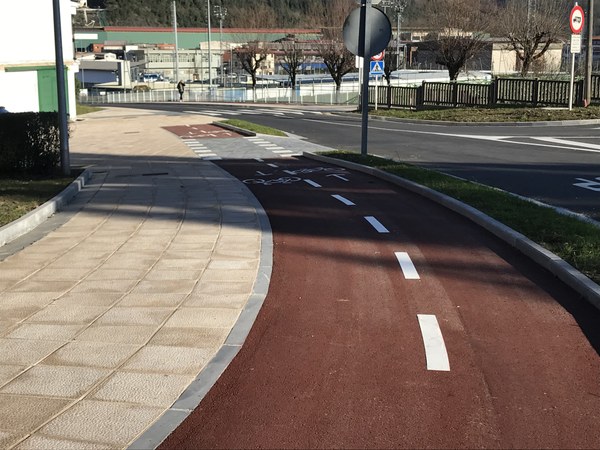 IMG-2004.jpg IMG 2004