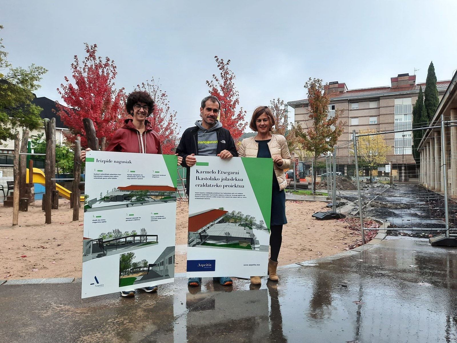 Hasi dituzte Karmelo Etxegaraiko patioko lanak