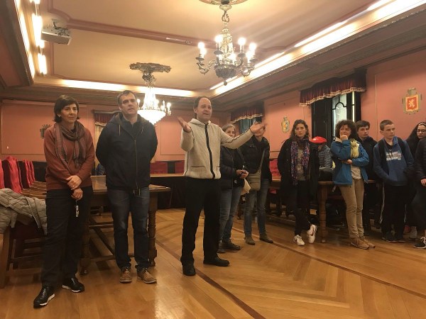 Hazparneko_ikasleak4.jpg Hazparneko ikasleak4