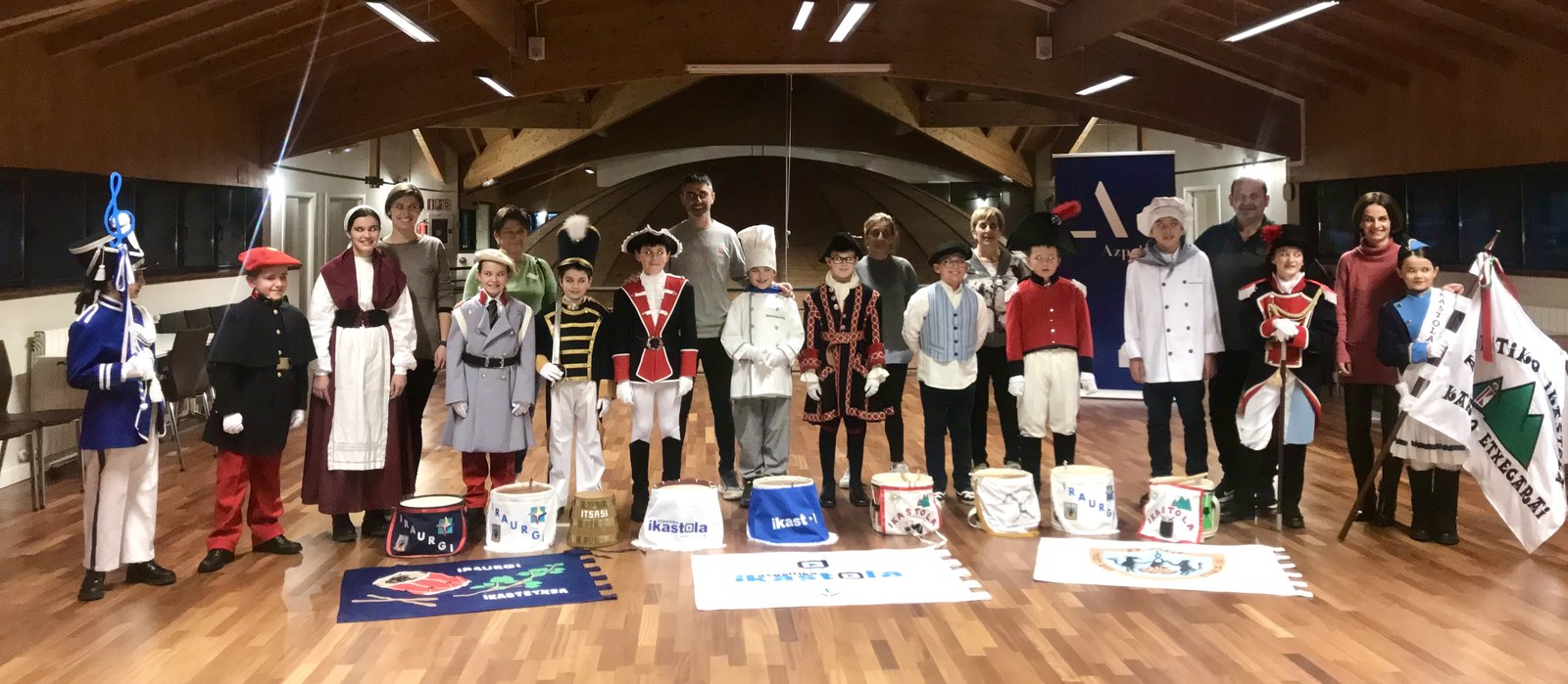 Igandean, haurren danbor hotsek hartuko dute Azpeitia