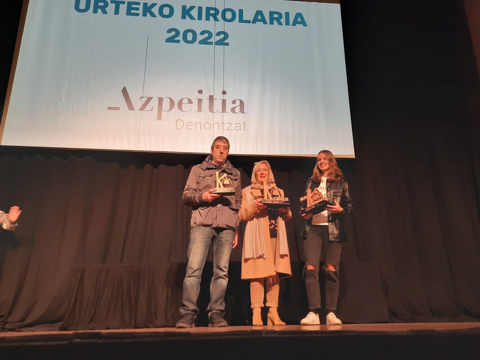 Igandera arte eman daiteke Kirol sarietarako botoa Igandera arte eman daiteke Kirol sarietarako botoa