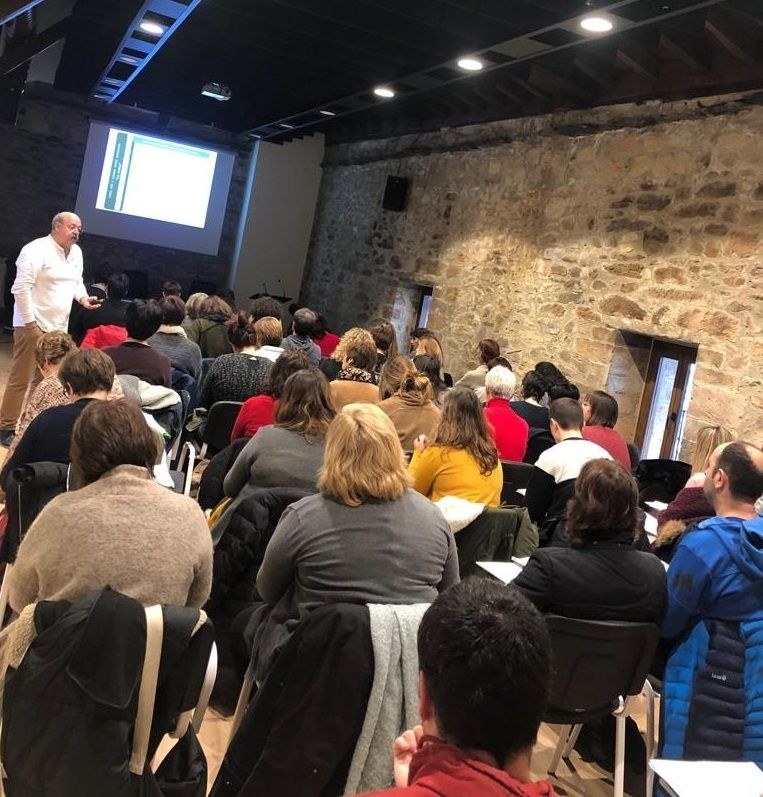 IMH-k eta Udalak elkarlanean antolatutako hainbat doako ikastaro emango dira Basazabalen, datozen hilabeteotan