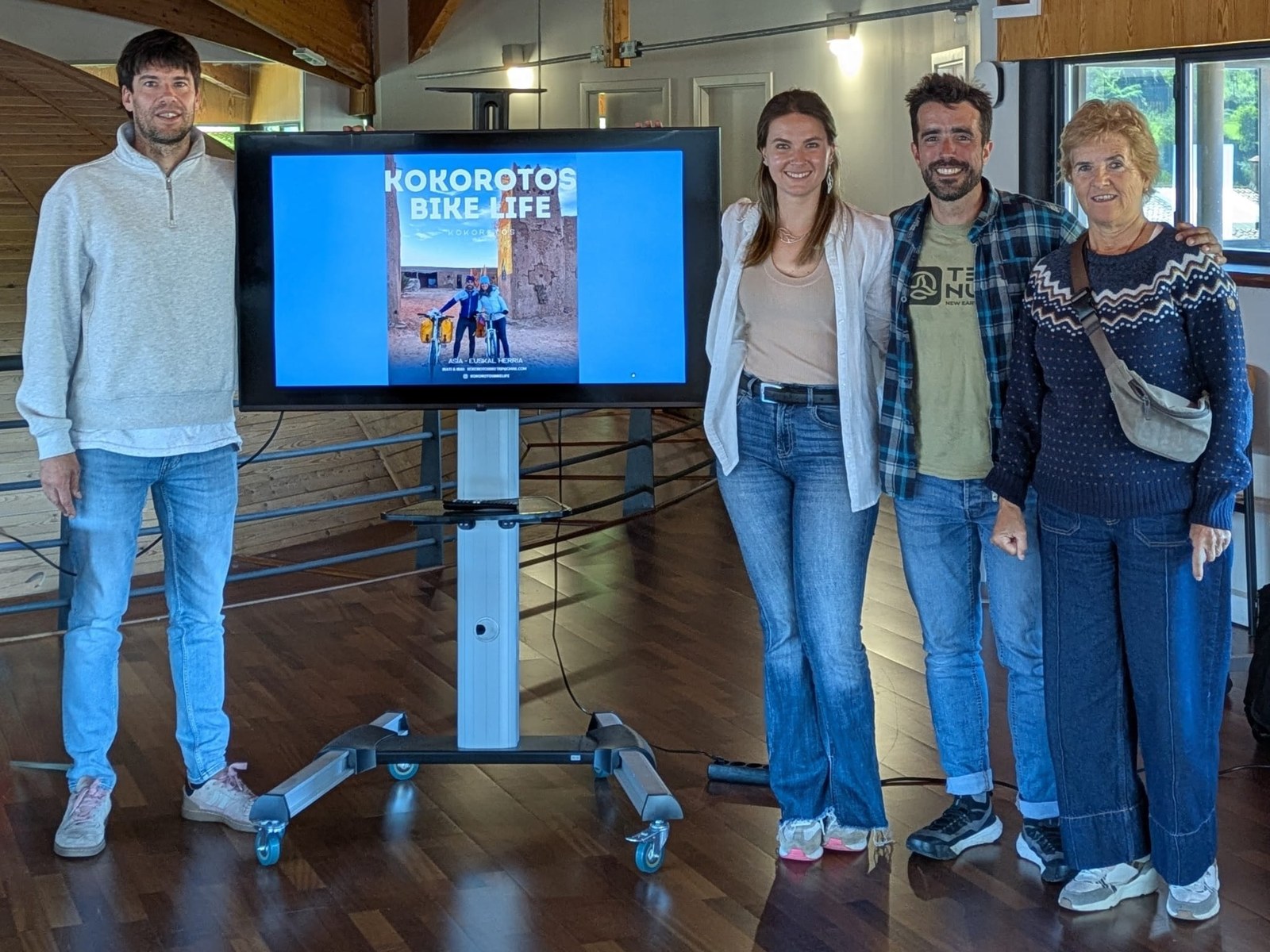 Joxe Takolo beka, Asia eta Euskal Herria bizikletaz lotuko dituen proiektu batentzat