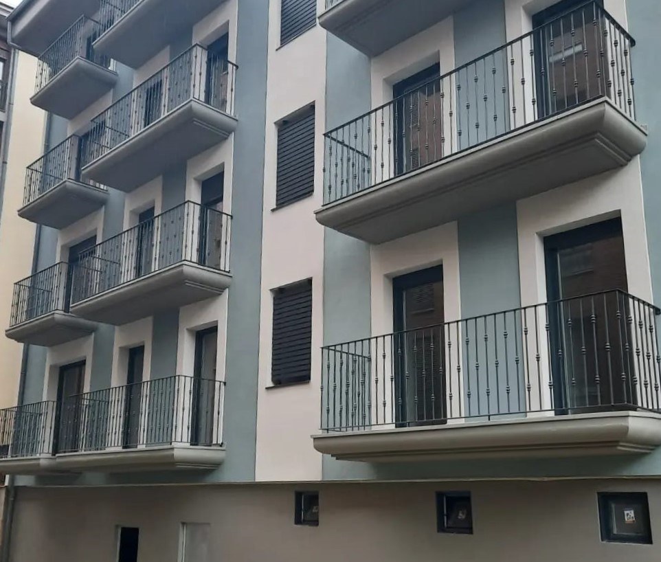Kontsultagai dago Buztintzuriko Errebaleko eta Iñaki Azpiazu kaleko etxebizitza tasatuen esleipen prozeduran onartuak eta baztertuak izan direnen behin-behineko zerrenda Kontsultagai dago Buztintzuriko Errebaleko eta Iñaki Azpiazu kaleko etxebizitza tasatuen esleipen prozeduran onartuak eta baztertuak izan direnen behin-behineko zerrenda