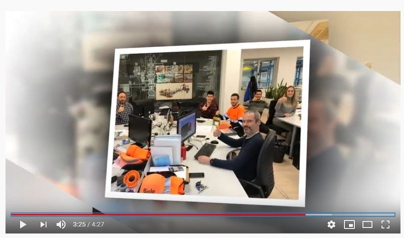 Lan munduan euskara normalizatzeko Elegune proiektuan parte hartzen duten enpresek bat egin dute Euskararen Egunarekin