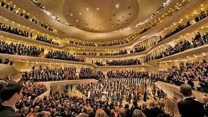 NDR Elbphilharmonie Orchestra - Hamburgok Kursaalean emango duen kontzertua ikustera joateko autobusa egongo da NDR Elbphilharmonie Orchestra - Hamburgok Kursaalean emango duen kontzertua ikustera joateko autobusa egongo da