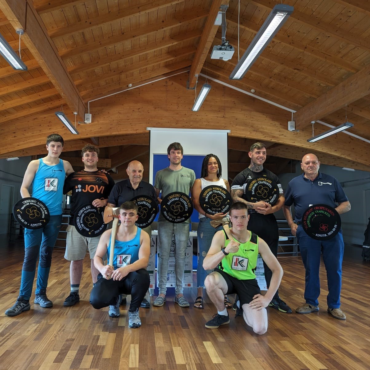 Urrezko Aizkolarien Finalak jokatuko dituzte igandean Urrestillan